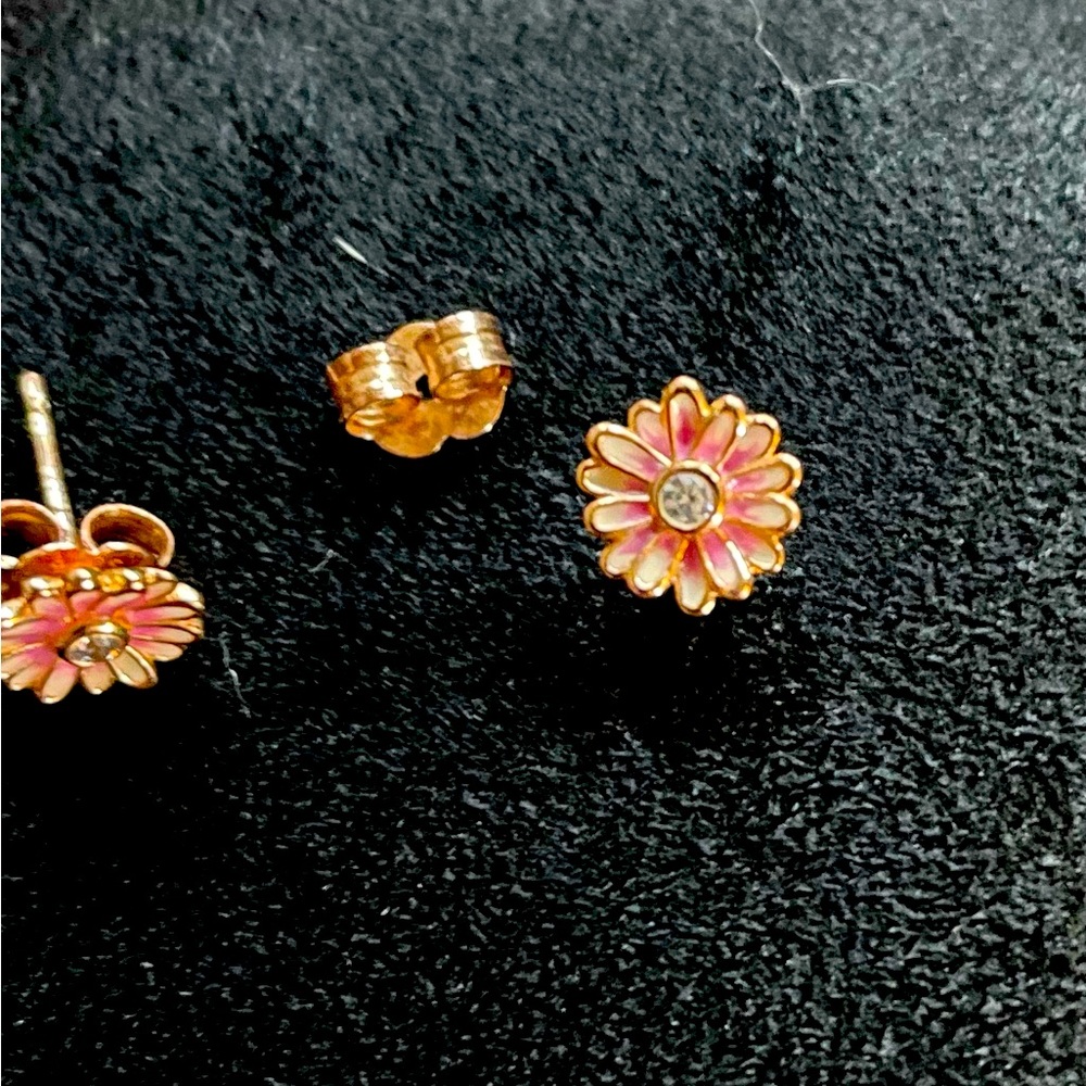 Pandora Pink Daisy Flower Stud Earrings